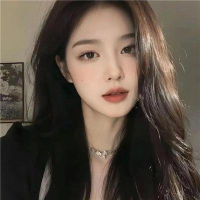 镜中的女孩